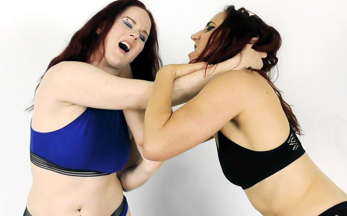 Sisterhood of Sin: Дикі жінки - клуб мумії - Інферно проти Скорпіона