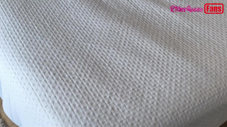 Riderqueen: Komplette Videos für Fans, Reiben einer BBW MILF montiert.