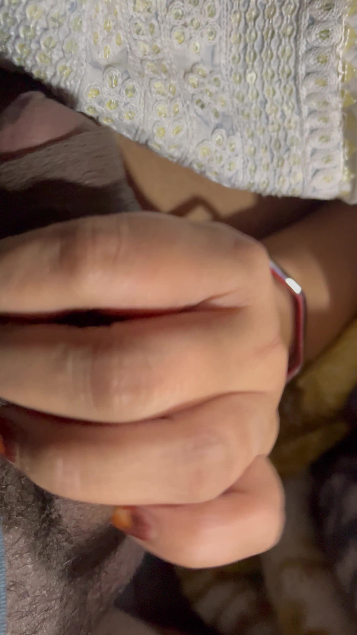 Catchybusty: Bhabhiji quá nhiều