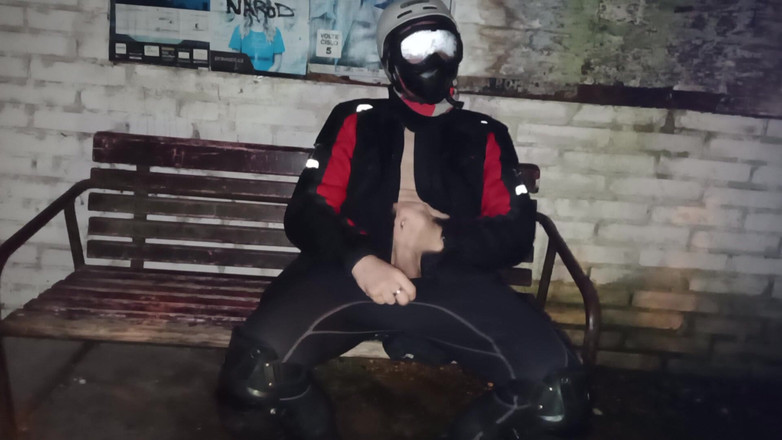 kickerscooter: 公交车站 2