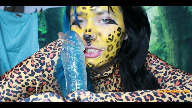 Joltionmac: Miauw! Rawr! M E O W