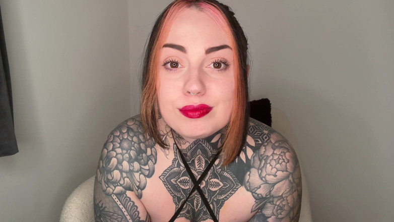 Miss Valentina: My Toilet