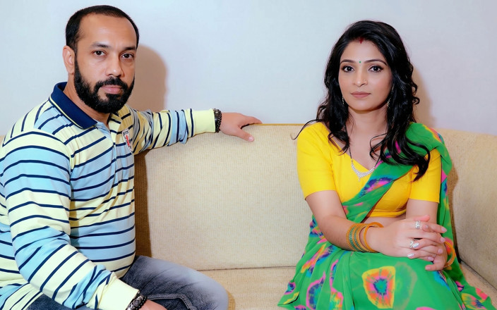 Daizo Premium: Bhabi Cheated Her Husband and Caught Red Hand Hindi Audio