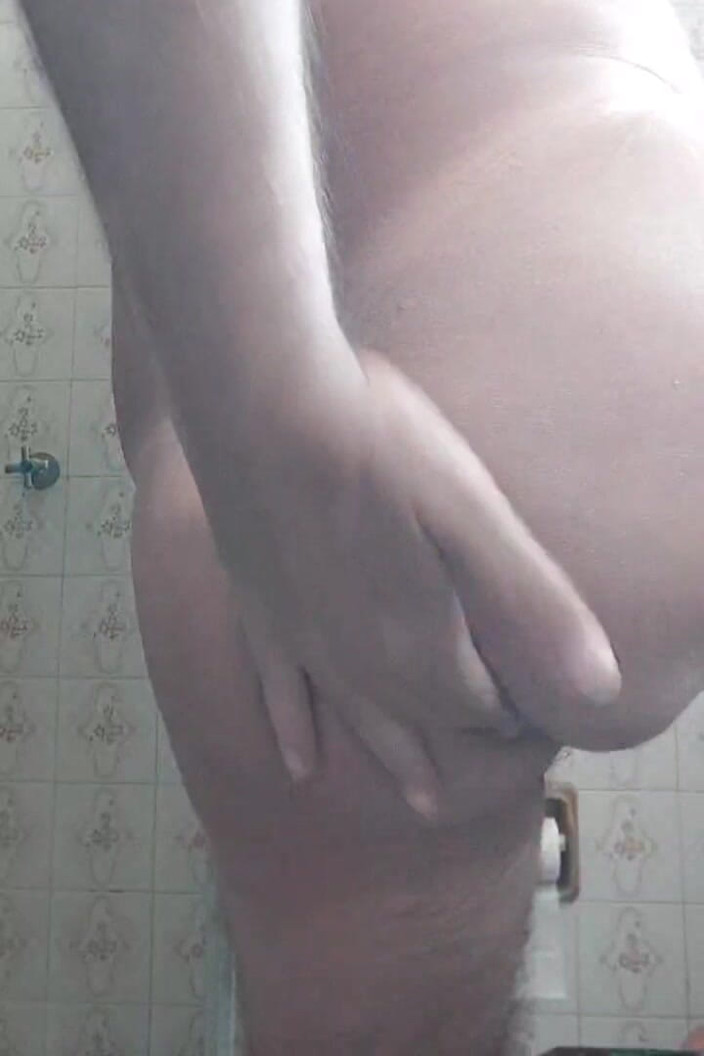 Ladysilvas: Ladysilva我想要很多鸡巴插我的热辣菊花