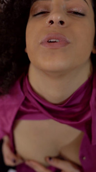 Amiya Dreams - Caresse le bout
