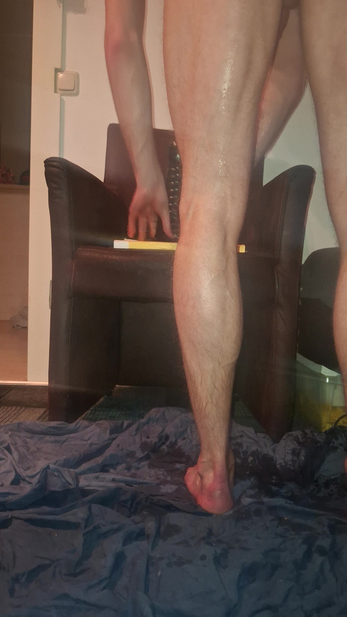 NoFace Twink X: Gode anal gay en solo - orgasmes extrêmes