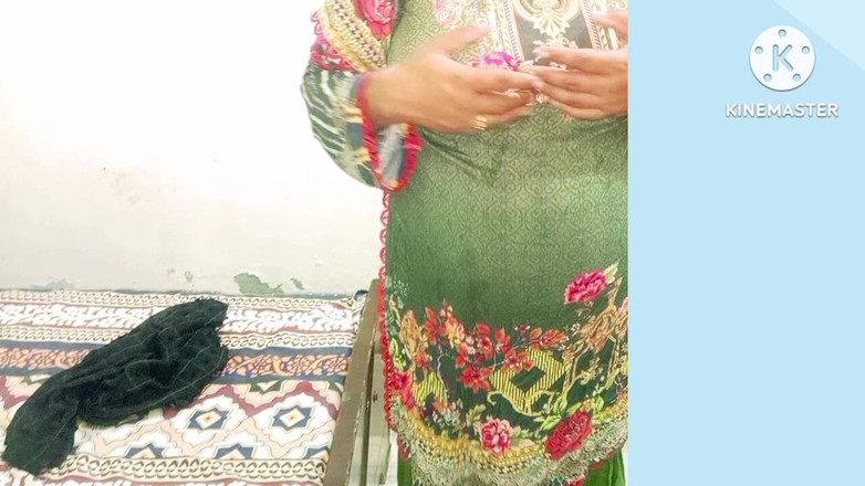 Lubnawife: Perfektní desi studentka XXX porno