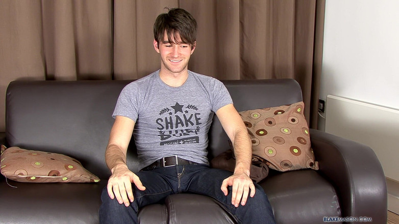 Blake Mason: Muhteşem Woody Fox etini dövüyor