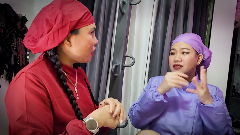 DominaFireOfficial: Ekstremalnie brzmiące przez 2 azjatyckie pielęgniarki