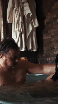 Güzel azgın orta yaşlı seksi kadın jakuzide yabancı tarafından sikiliyor nostaljik aamateur