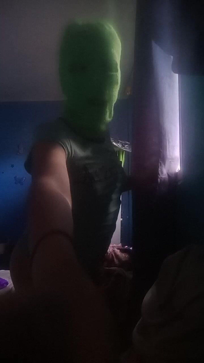 Femboy from Colombia: Che il sole definisce il mio corpo