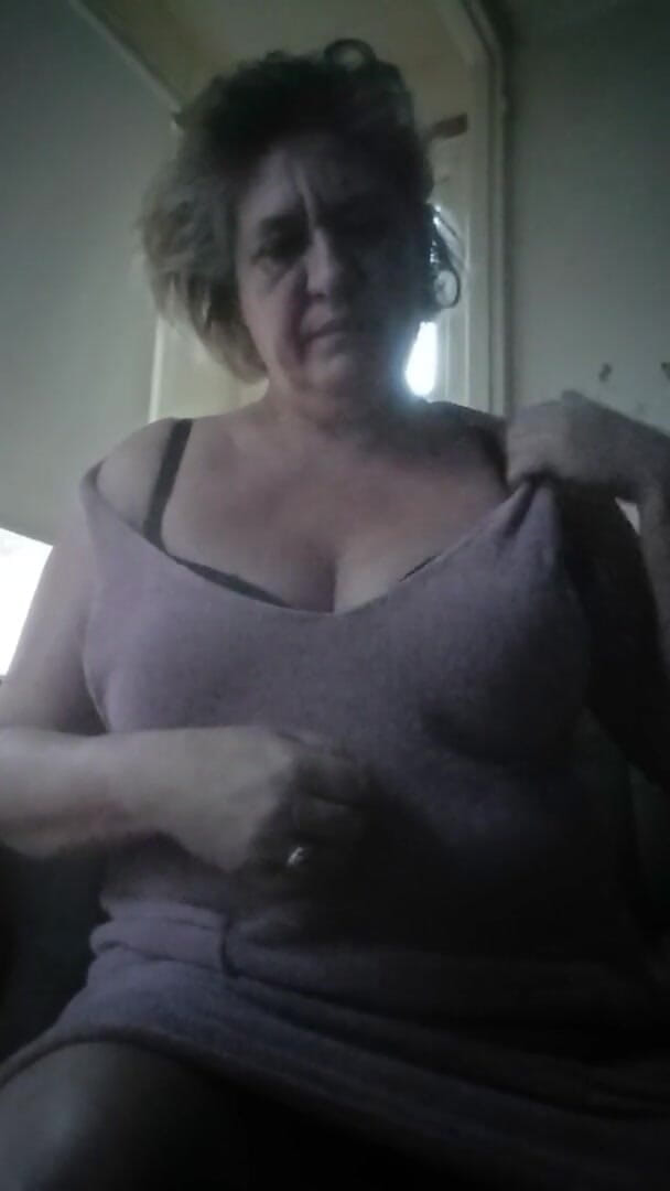 Susanmature: Here is my ass