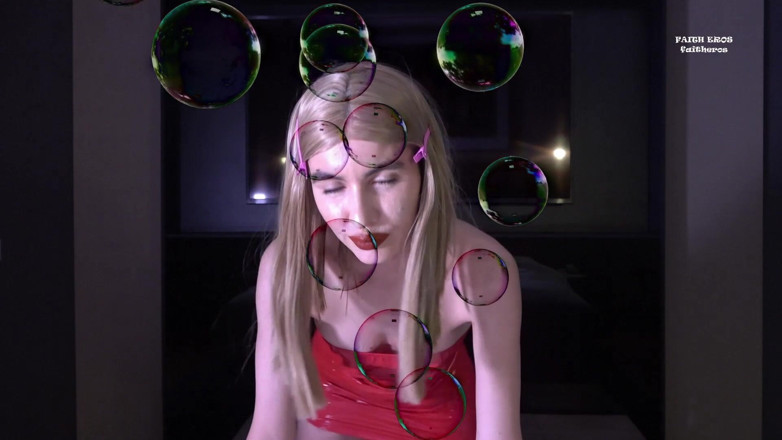 Fashion model is my fetish: Day 8 of Sissy Training - Giggle Glitch