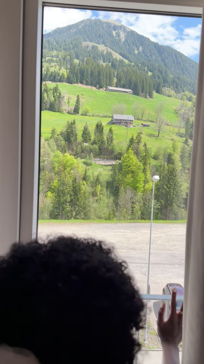 Missblackreey: Đêm đầu tiên với một cô vợ da đen nhỏ nhắn