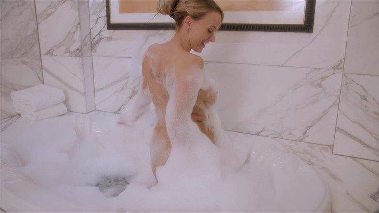 Pristine Edge: Bubble Bath