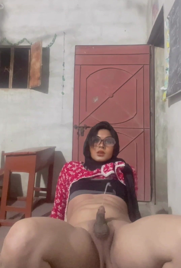 Apple00001: Per favore fammi pipì