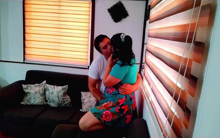 BBW Kelly Mom: Fodendo a bunda grande da minha madrasta enquanto ela está...