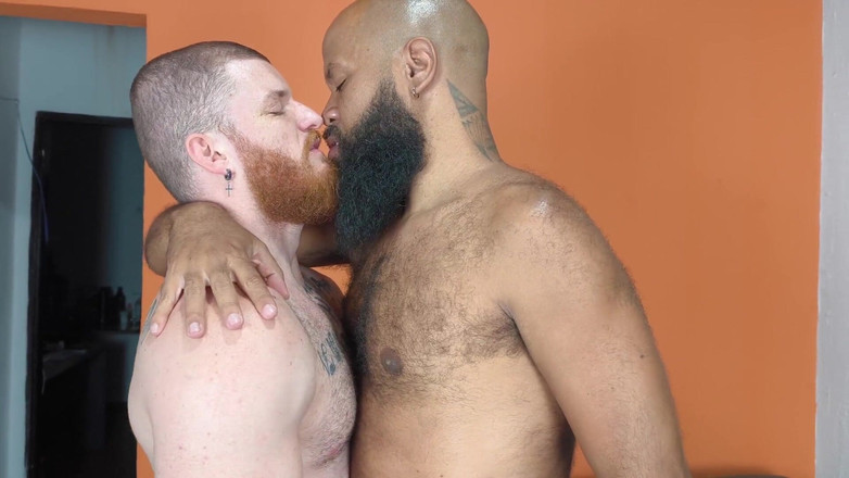 carmonaoficial: Jedl jsem zadek nevlastního otce Barbuda, přišel z Rj, aby...