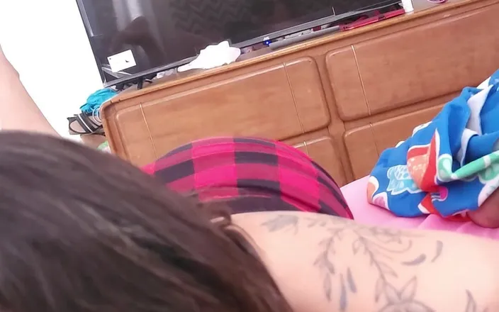 LicenciadaAnn: My Stepmother Loves to Swallow Cum