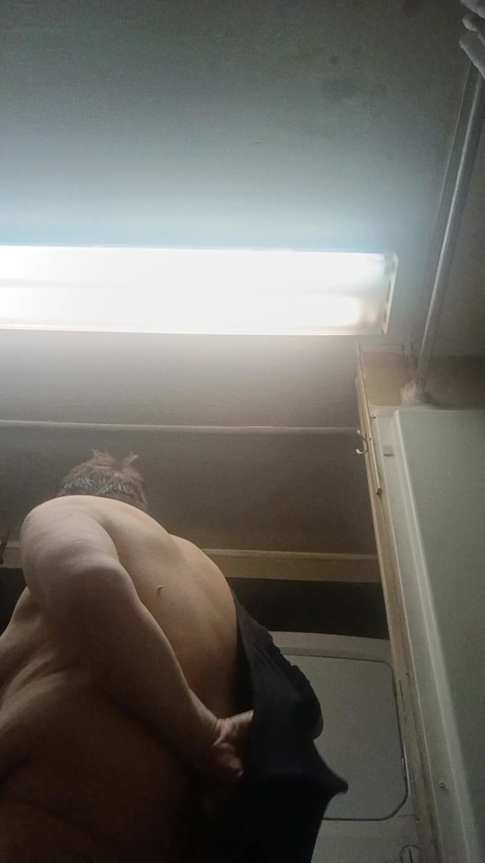 JoeyB: Spală curul