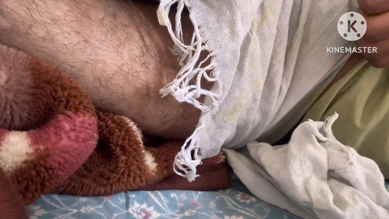 Desi__Panda: Patrigno pakistano grande cazzo in gonna