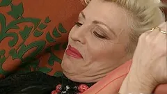 Fisting milfs lesbian party