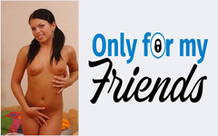 Only for my Friends: Meine freundin, eine große 18-jährige schlampe mit braunen haaren, weckt und...