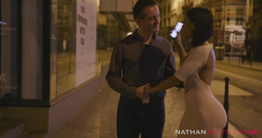 Nathansluts: Bombshell Latina Canela otrogen mot sin fästman &ger hennes röv - 4K