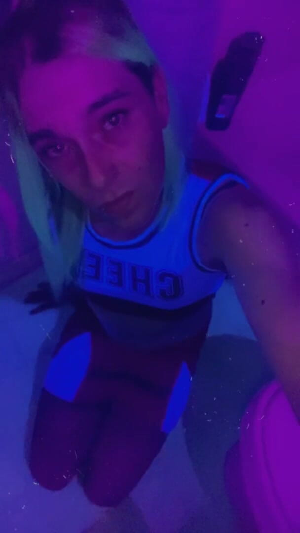 CarmenMelatonin: Cheerleader speelt graag op het feest
