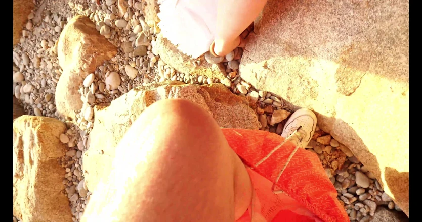 Naf y Nach: A Stranger Approaches the Beach... and Swallows It Whole in 4K!