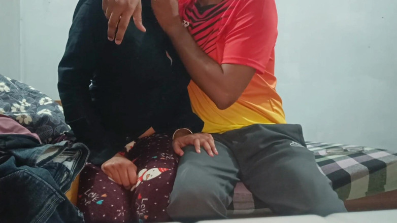 Hotty_ragini: Piața Gayi la Jija Ji Ne Mujhe Chod Kar Meri...