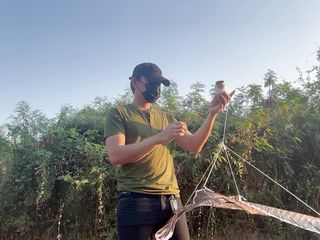 SinglePlayerBKK: 風が凧を飛ばすのを待っている間
