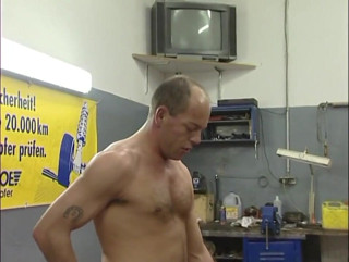 VintageXMovies: Mechanic fucks the horny customer