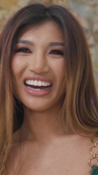 品脱大小的亚洲小妞的回归，以clara Trinity和treyy Vunt为特色