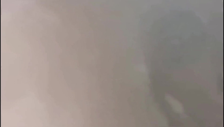 Erotic Tanya: Easter gift - underwater farts