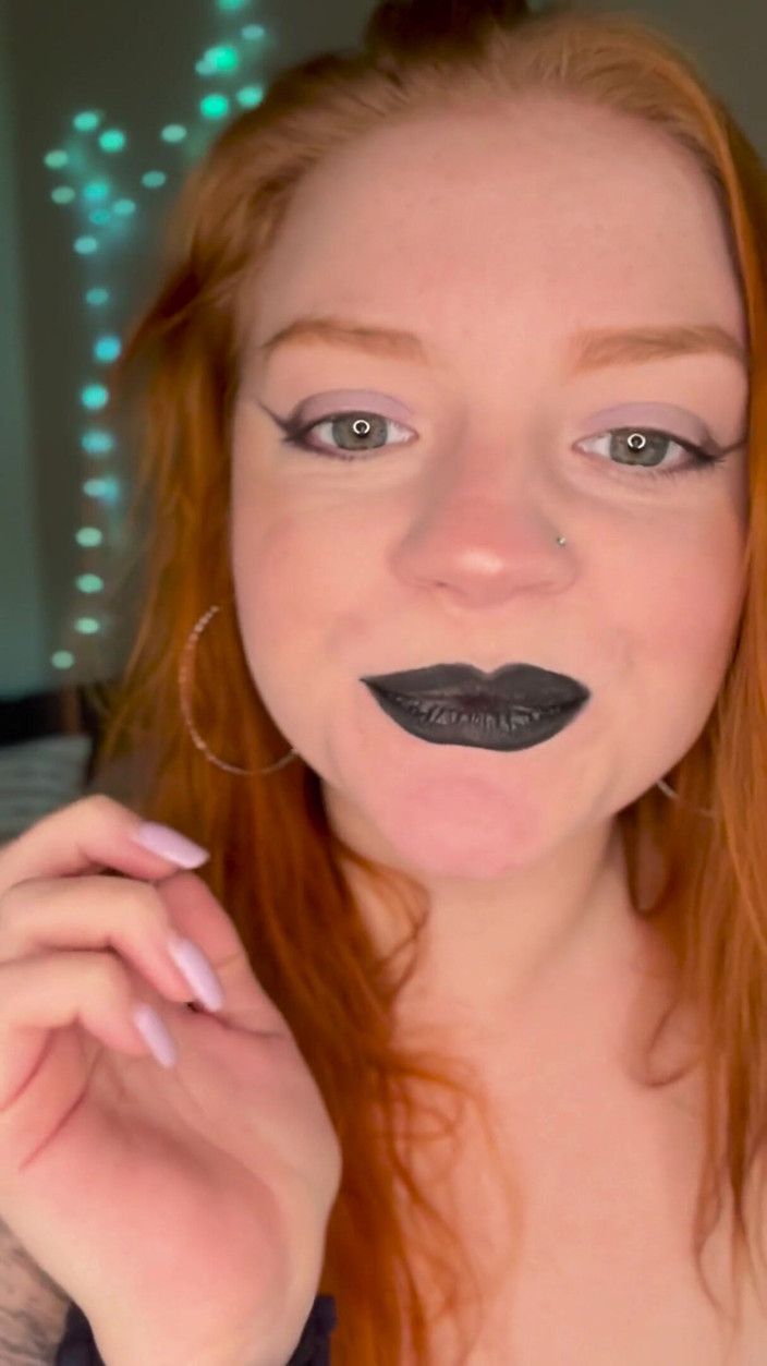 Miley Coxxx: BBW Redhead Miley Coxxx Spit Fetish-- Mouth Close up -- Pierced...