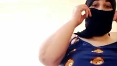 A Moroccan Mother Who Desires to Have a Big Dick