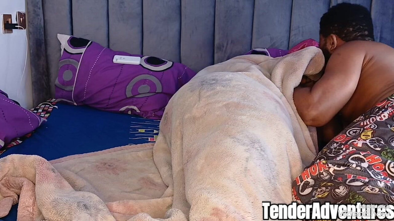 Mara Exotic: Чорна пара рано вранці чуттєвий трах