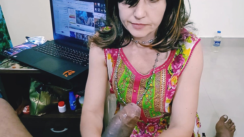 Bolly Karma: MILF are parte de un nou iubit