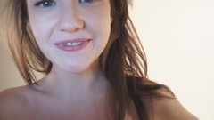 Watch4beauty: Casting Emily