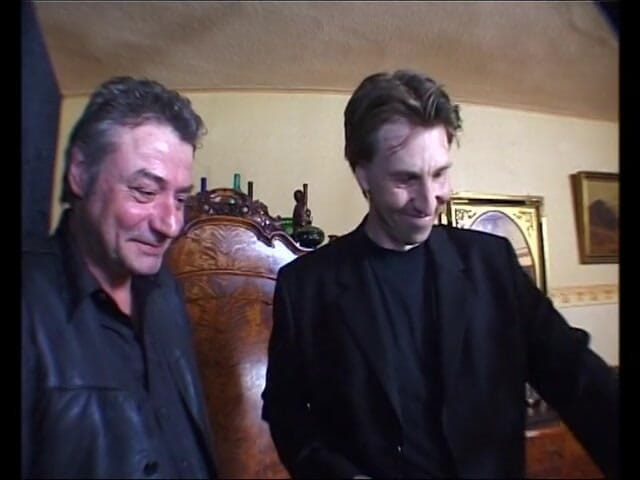 Xtime Network: Sumisa culona morena disfruta jugando, inserción extrema y juego de...