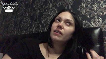Goddess Misha Goldy: Încuindu-i pe perverșii virgini