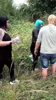 Předání Se Vyhrotilo / Otrok Ponížen, Unesen, Naštvaný a Nechán Za Sebou