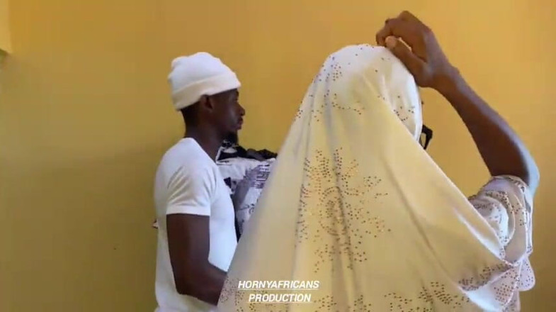 Horny Africans: Van het repareren van mijn ac tot het domineren van...
