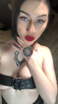 This Babe Loves Deep and Hard BDSM!