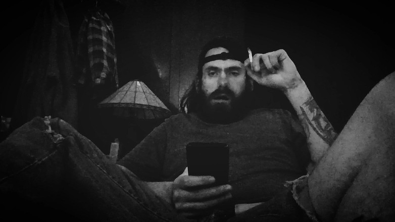 Rob Strokes: タバコを吸う