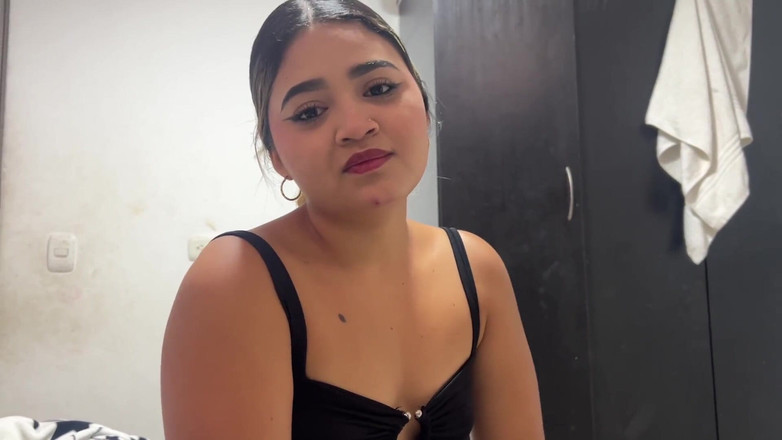 Yohamedi: Chị kế thiếu kinh nghiệm muốn học cách bú cu...