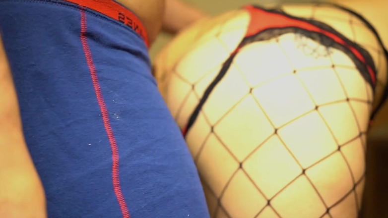 ThiccAsianMimi: Ho invitato il mio appuntamento a segarlo dappertutto sul suo...