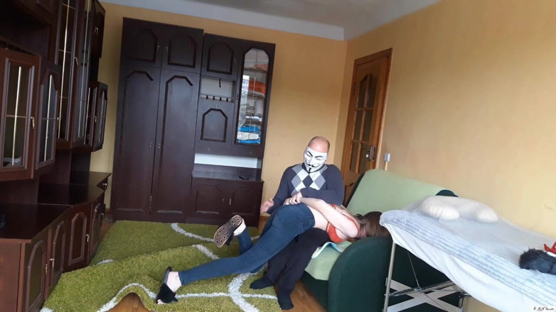 KRNStudio: Mf-session # 4 Spanking