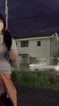 Self-training No. 32: Nighttime Walk with the Woof-woof Pose